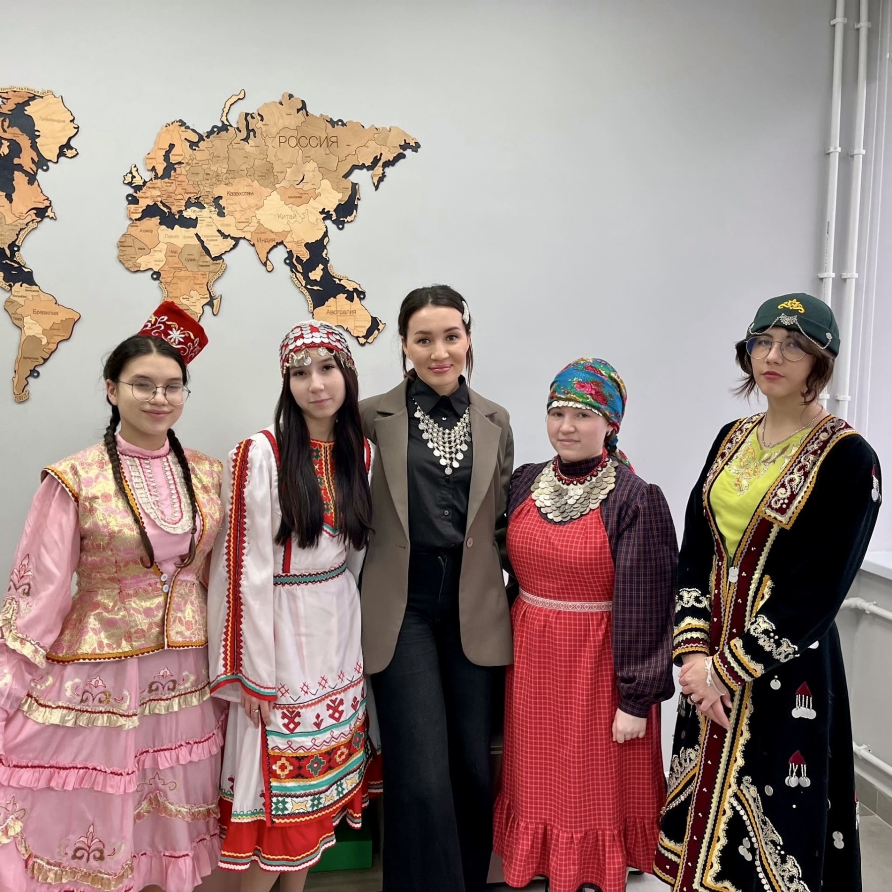 Мастер-класс «Национальные мотивы Поволжья» объединил поколения